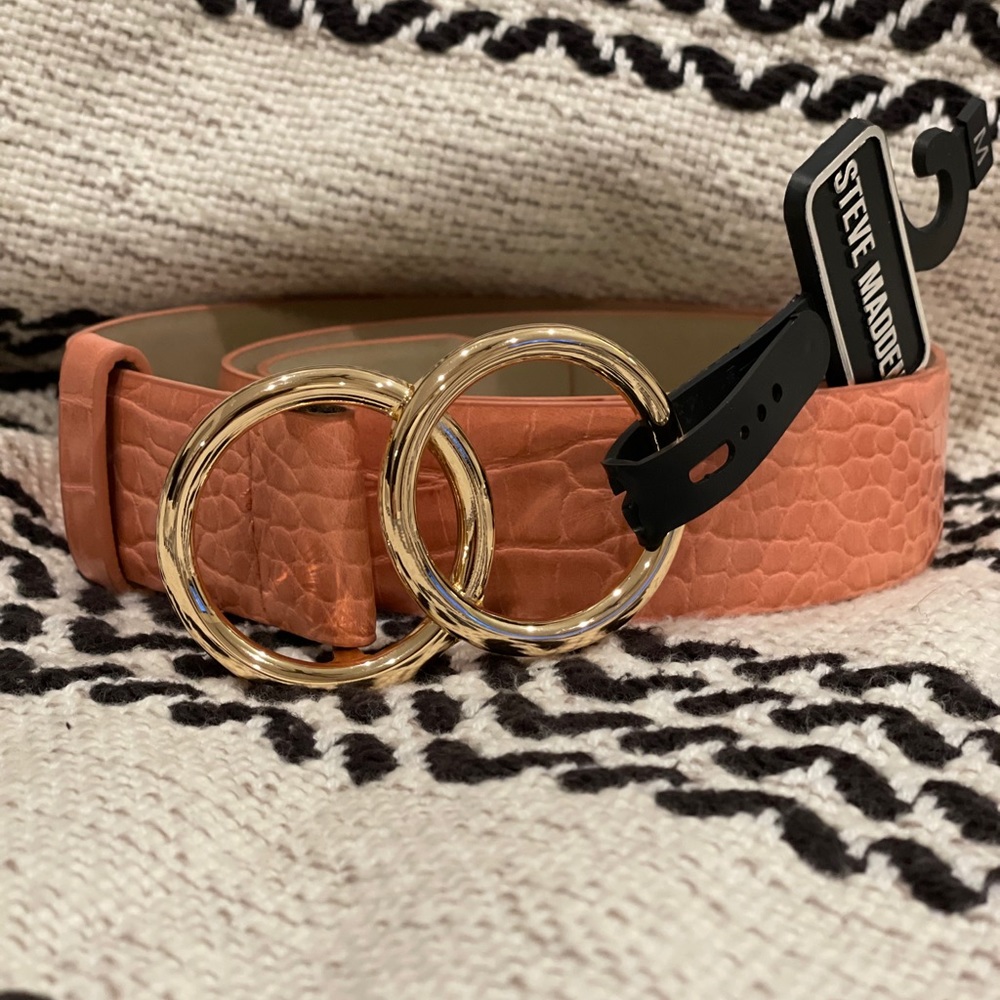 Steve Madden Women’s Faux Crocodile Belt